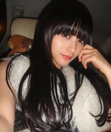 高校宅男女神級?；ㄐ∏逍滤囆g照