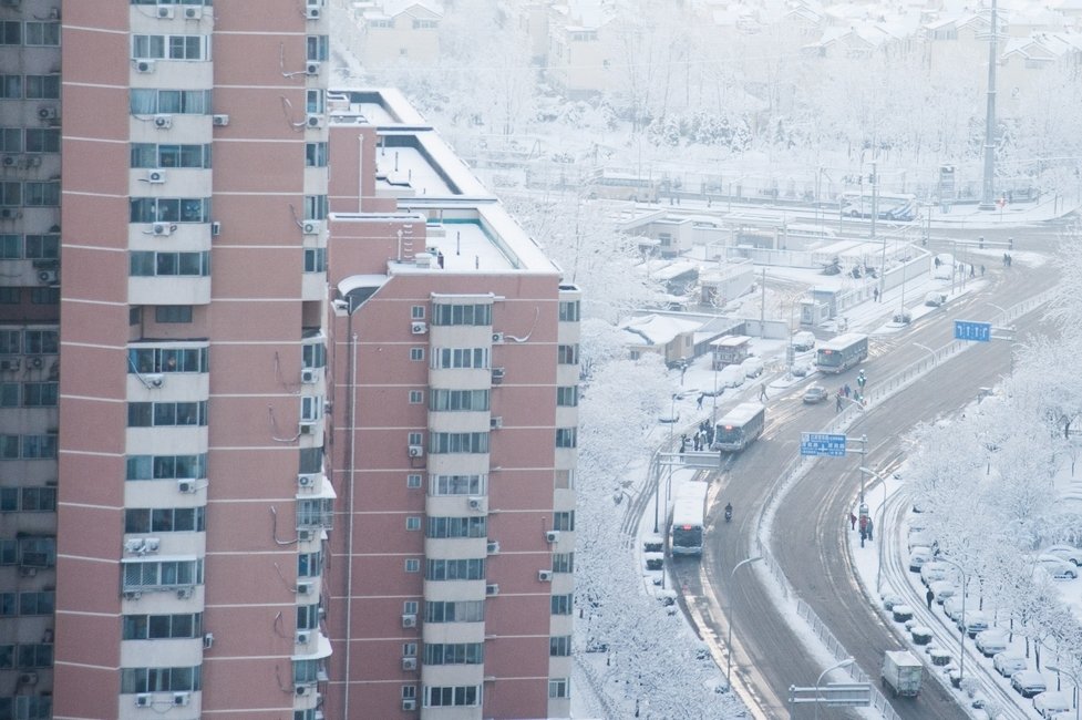 2013年3月20日早晨，降雪后的北京，全城銀裝素裹