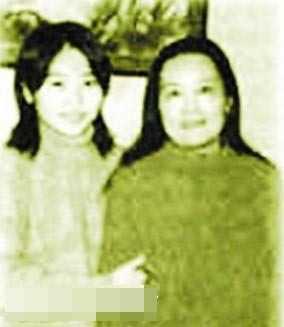 孫寧戀富二代 王學(xué)兵搭小女友 昔日夫妻各有新歡