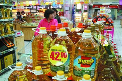青島市場食用油大幅降價 商家打起促銷戰