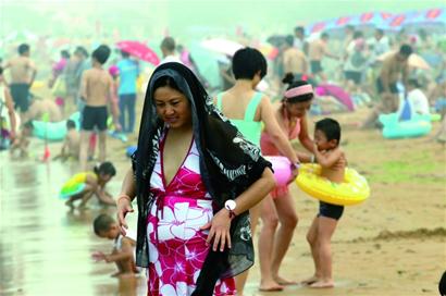 未來(lái)三天青島高溫高濕 陣雨來(lái)襲最高34℃