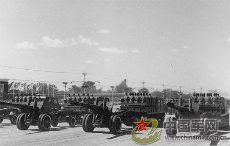 1958年國慶閱兵 民兵方隊規模空前