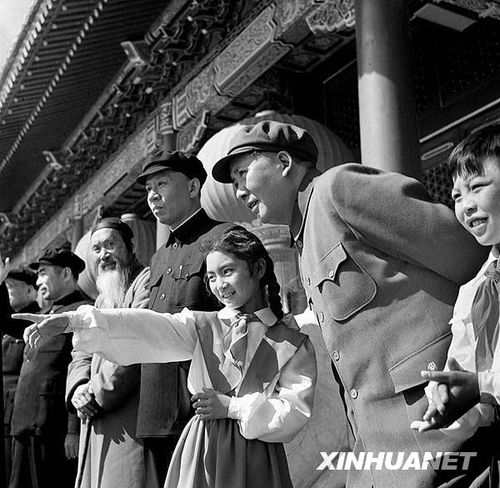 1953年國慶閱兵 人民軍隊正規化建設的成果展示